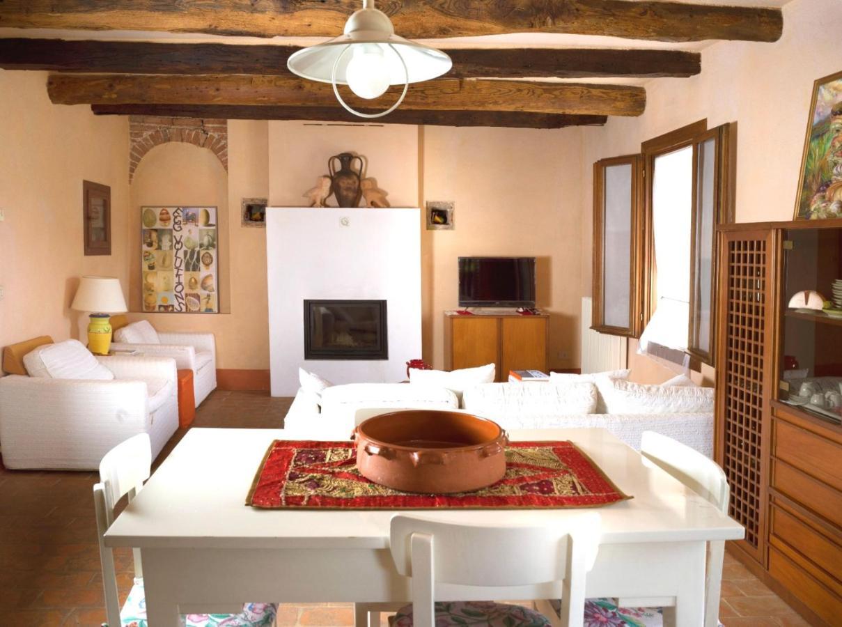 La Casa Di Laura Apartment Castelcucco Екстериор снимка